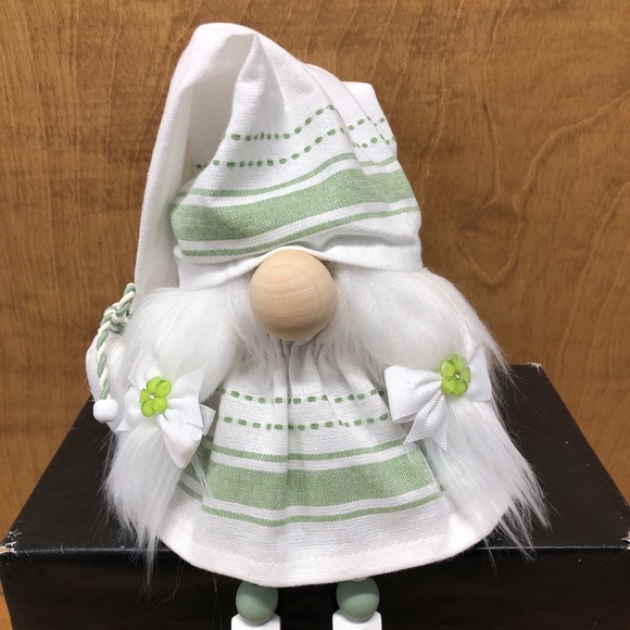 Sweet Green Gnome Linen Stripes Flowers Bows Geometric Beaded Legs Gift Spring - Picture 3 of 8